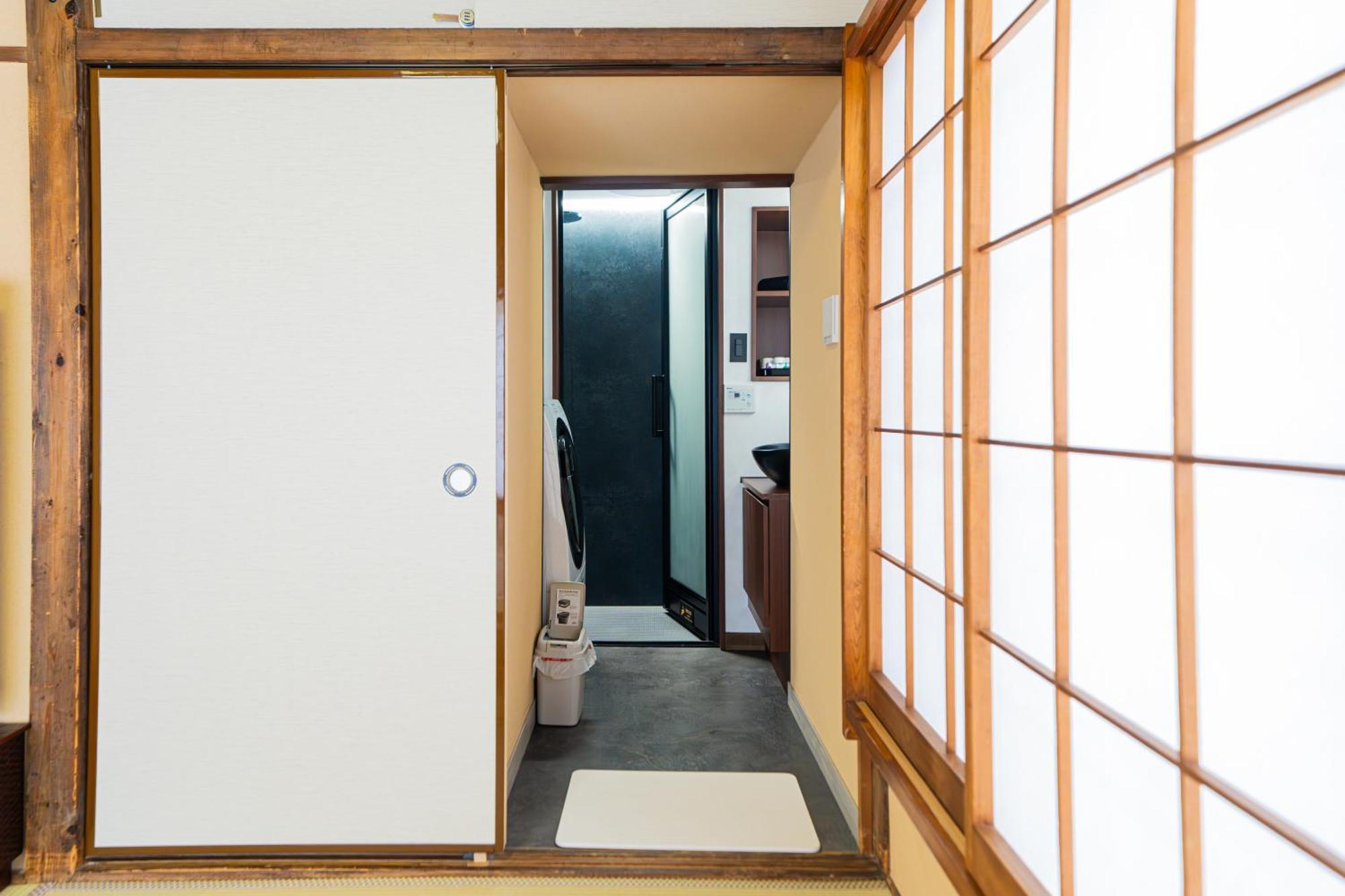 璞（haku）日式旅馆/新宿繁华区域/東新宿駅徒歩4分/免費wifi/最大可入住7人 *