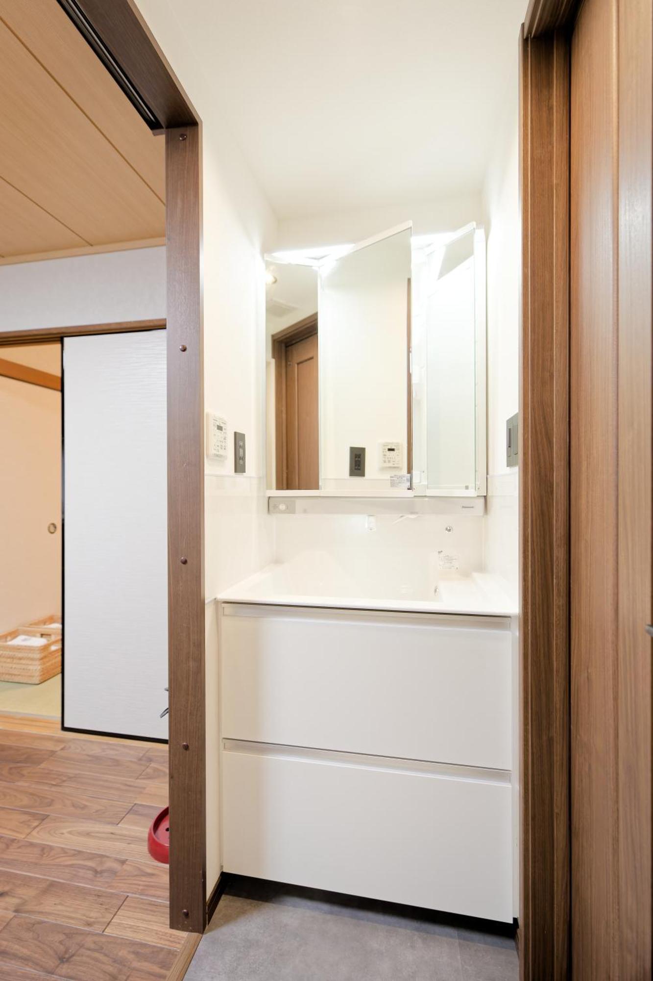 Villa 璞（haku）日式旅馆/新宿繁华区域/東新宿駅徒歩4分/免費wifi/最大可入住7人 Tokyo